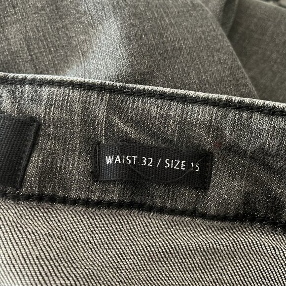 Risen Women Waist 32/Size 15 Charcoal Gray Raw Distress Hem 5-Pocket Denim Jeans - Picture 10 of 12